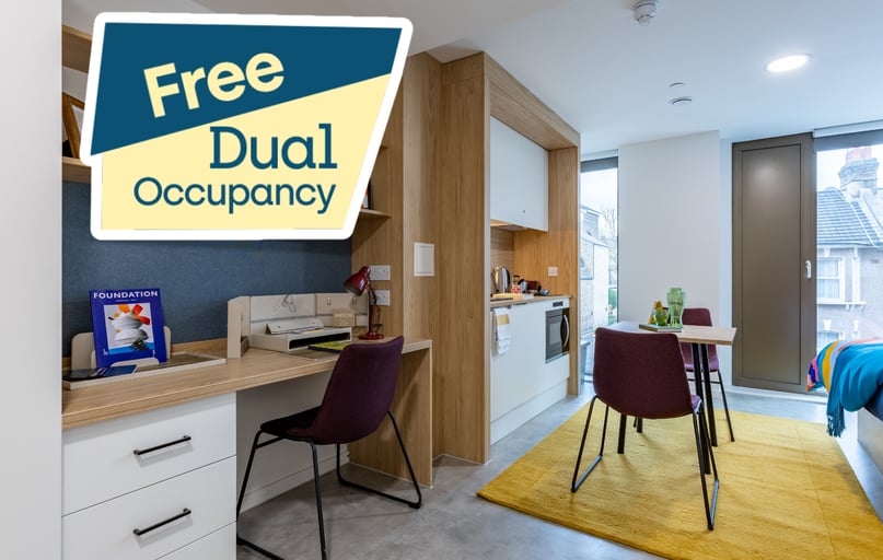 Superior Plus Skyline Studio, Venti House, 8 Grove Crescent Road, Stratford, London - Image 1